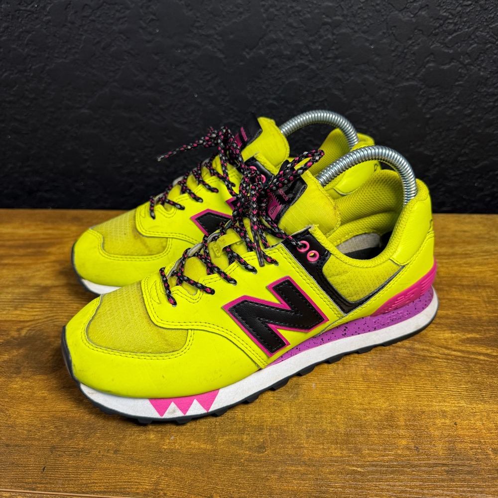 New Balance 574 WL574JOC Neon Yellow Synthetic Mesh Sneakers Womens 7.5 - Picture 3 of 6